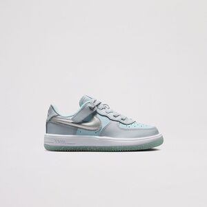 NWT Nike Air Force 1 Low Easyon BP Size 9C 
Pure Platinum Metallic Silver